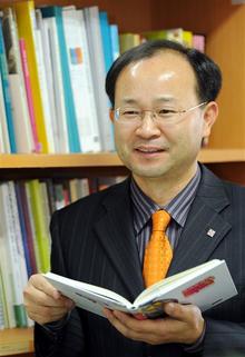 변광섭 청주시 문화산업진흥재단 총괄부장