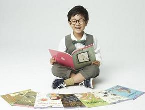 모국어를 배우는 과정을 따라 영어를 익히면 더 자연스럽게 배울 수 있다.  튼튼영어 제공