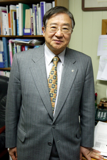 유승흠 명예교수 