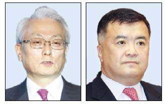 정동기 전 청와대 민정수석(왼쪽), 이인규 전 대검 중수부장.