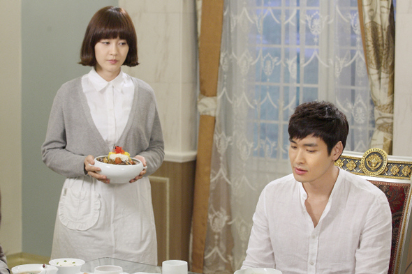 <한국방송>(KBS) 2티브이 수목 드라마 <로맨스 타운>(밤 9시55분)
