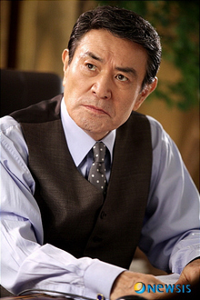  배우 남궁원(77)