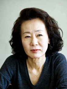 배우 윤여정