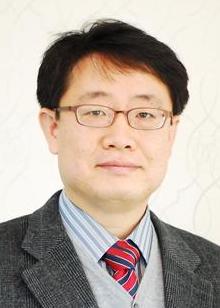 장현우  언론중재위원회 중재위원·변호사