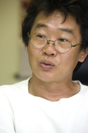판화가 이철수씨