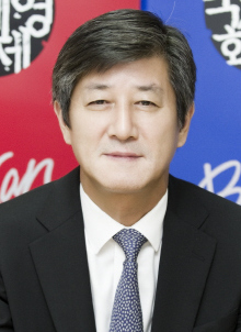 이용관 부산영화제 집행위원장