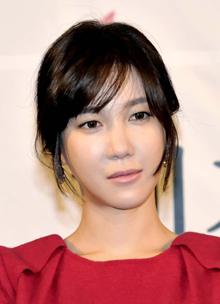 배우 이지아(34)