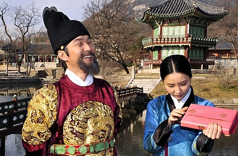 '뿌리깊은나무'의 한석규와 신세경