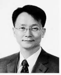 경기도교육청 부교육감 이진석(49)