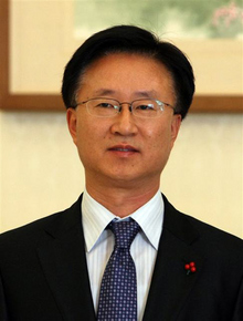진영곤(55) 신임 감사위원