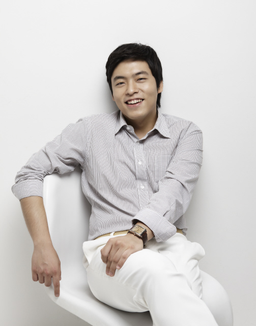 피아니스트 김선욱