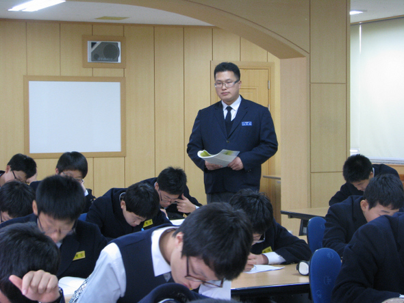 이길환(33) 원광중학교 교사