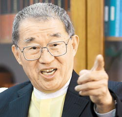 대만 감찰원장 왕젠쉬안(73)