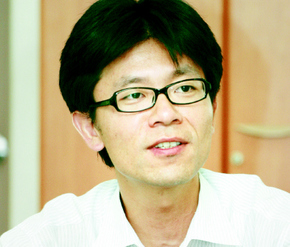 이명원 교수