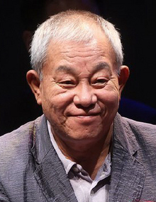 에이콤인터내셔널의 윤호진 대표