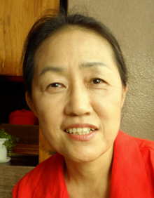 김해숙(58·한국예술종합학교 전통예술원) 교수