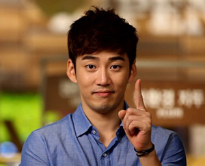 배우 윤계상(34)