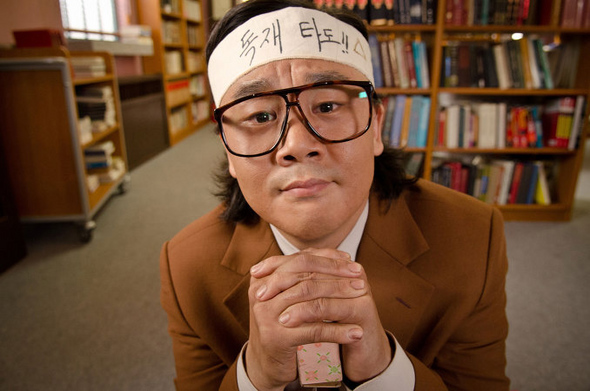 영화 <강철대오:구국의 철가방>의 한 장면