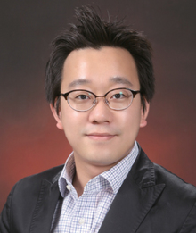 김동성 교수