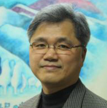 안산이주민센터 박천응(51) 목사