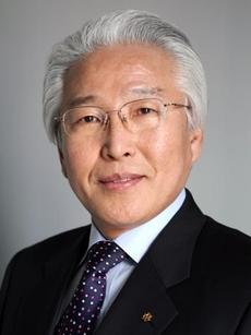 코오롱은 김창호(64) 코오롱패션머티리얼 사장