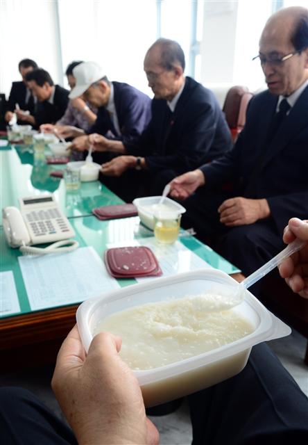 만든곳: 한국 네티즌본부 카페