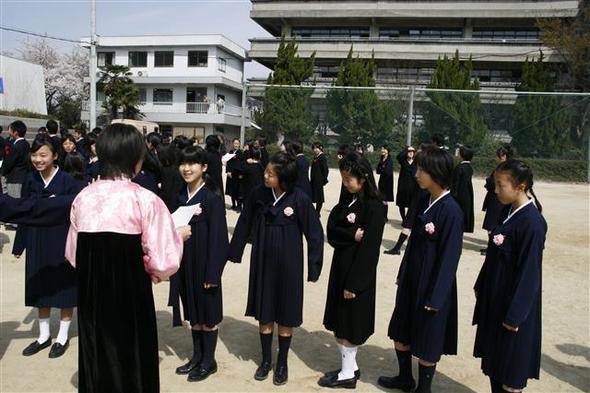 [타인의 시선] 치마저고리는 민족의 자존심