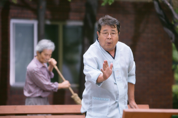 <햇빛 노인정의 기막힌 장례식>(2일 밤 10시)