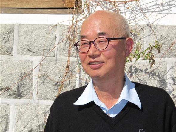 다섯 번째 소설집 <별밭공원>(실천문학사)을 낸 작가 송기원(66)