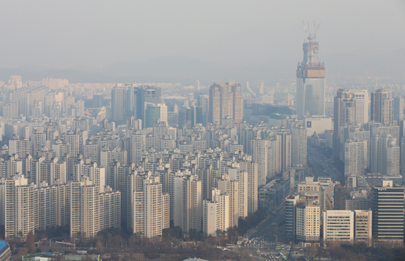 서울 시내 한 아파트 단지 모습. 연합뉴스