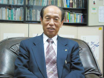 김동극 선생