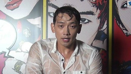 가수 비(본명 정지훈), 사진 유튜브 갈무리