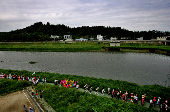 한때 오염의 대명사였던 안양천의 2007년 모습. 한겨레 자료사진