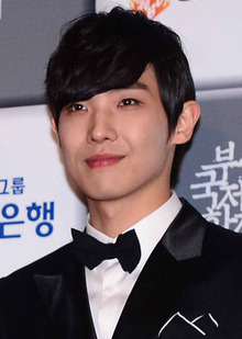 엠블랙의 이준.