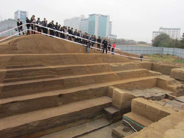 풍납토성 동쪽 성벽 지역 전경(2011년). 사진제공 국립문화재연구소