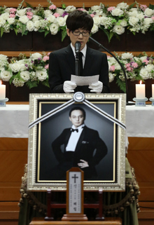 올해 대중음악계에서 인상적인 사건이나 현상을 꼽아달라는 주문에 대부분의 전문가들은 신해철의 죽음을 들었다.