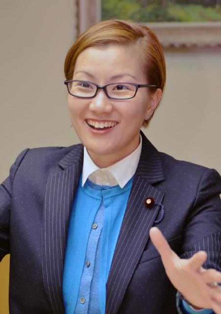 일본 공산당 이케우치 의원. 사진 <아카하타> 제공