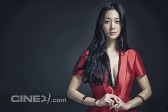 클라라. 씨네21