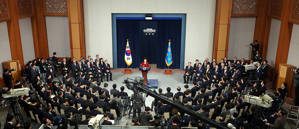 12일 오전 청와대 춘추관에서 열린 박근혜 대통령의 신년 기자회견 모습. 청와대 사진기자단