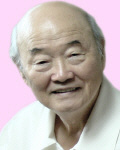 정근 아동문학가