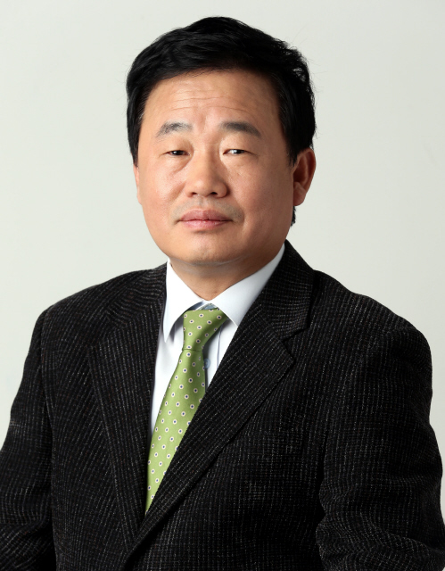 황호택 <동아일보> 논설주간