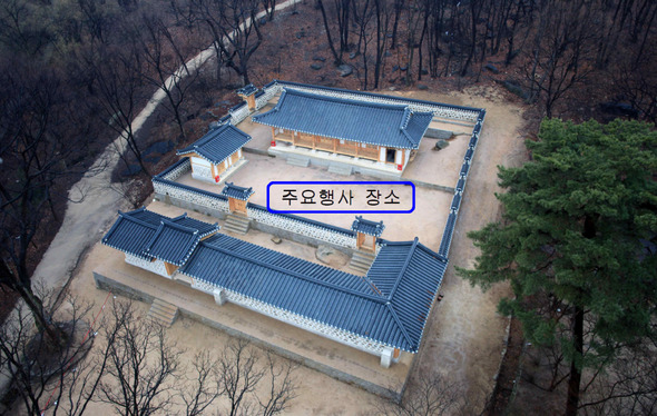 정릉 재실 전경. 문화재청 제공
