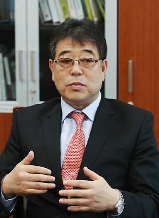 기영옥 신임 광주FC 단장. 
