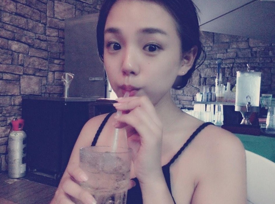 일 그라비아 모델 시노자키 아이