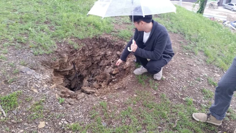 고분에 드러난 도굴갱. 사진제공 정인성 영남대 교수 