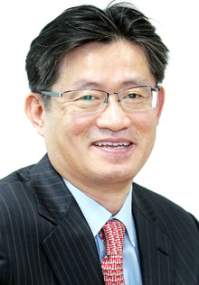 이의춘(54) 현 미디어펜 대표