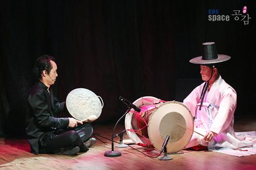 EBS스페이스공감(교육방송 밤 12시10분)