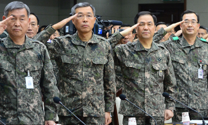 위기의 장군들…한국군은 누구를 위해 존재하는가