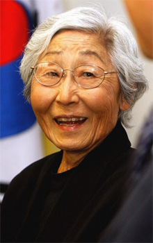 안수산씨