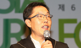 한민구 장관 근거없이 김제동 병적기록 뒤졌나